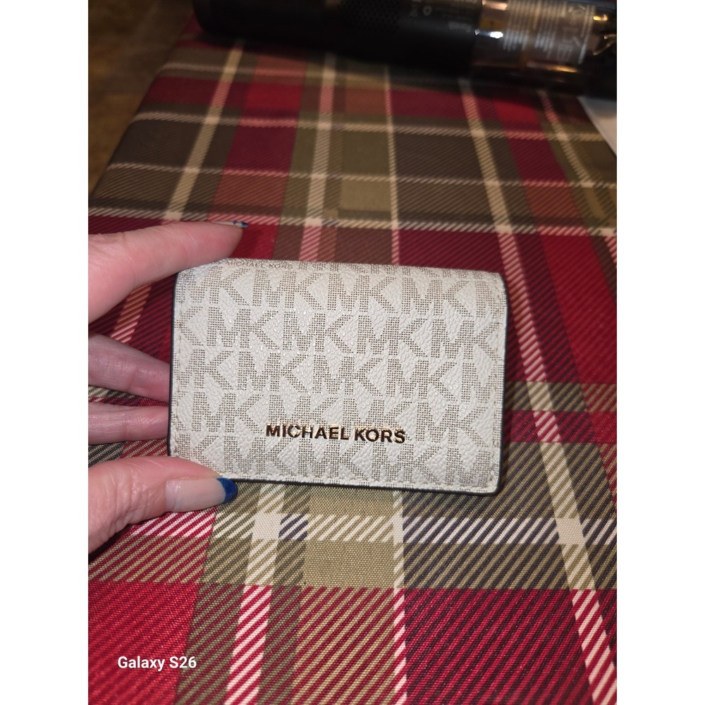 W103. Michael Kors Jet Set Small Card Case Wallet Vanilla Logo Brown Leather